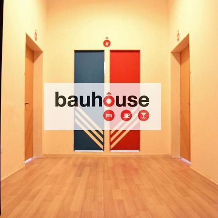 Bauhouse Backpacker Hostel 쿠엔카 외부 사진