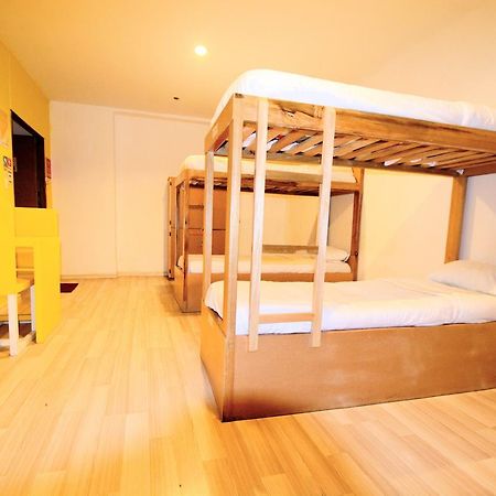 Bauhouse Backpacker Hostel 쿠엔카 외부 사진