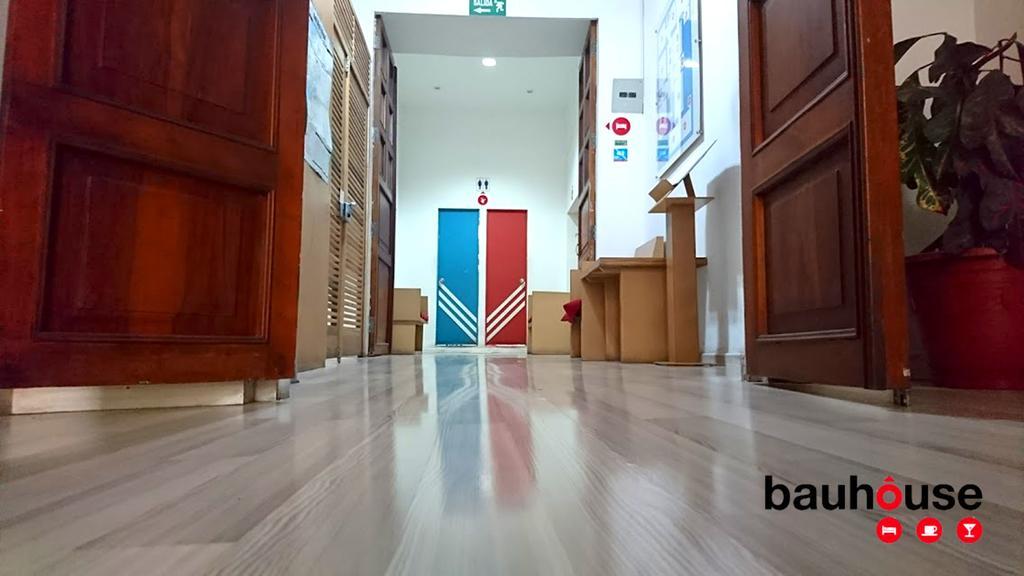 Bauhouse Backpacker Hostel 쿠엔카 외부 사진