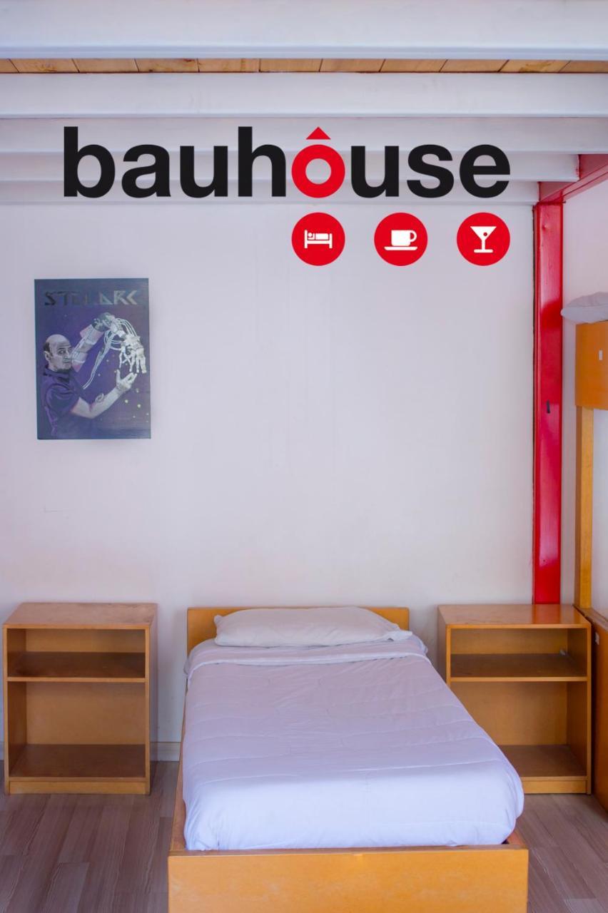 Bauhouse Backpacker Hostel 쿠엔카 외부 사진